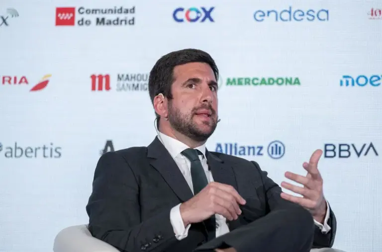 Enrique Riquelme se lanza a las elecciones del Real Madrid 2026: primer órdago a Florentino en 20 años