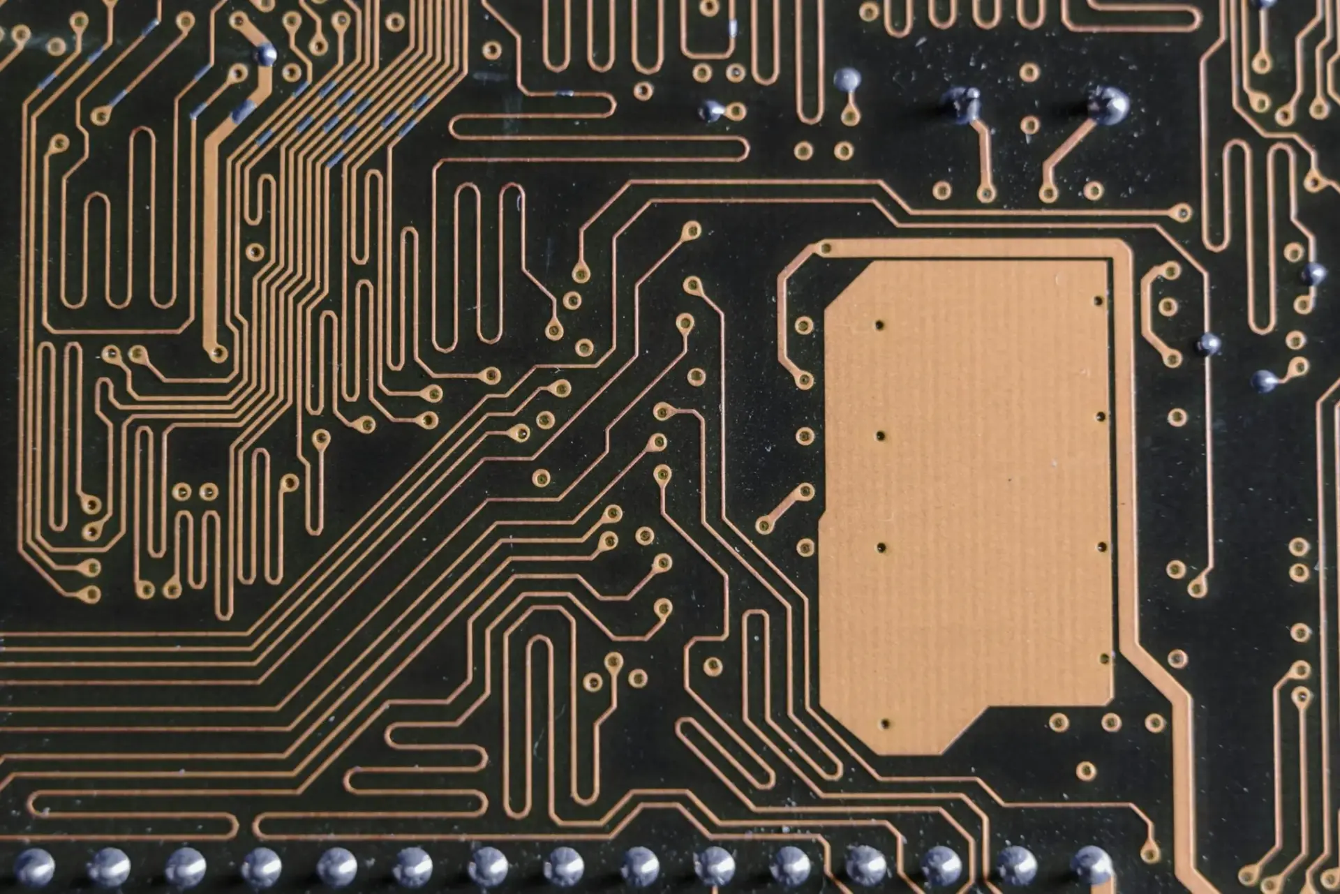 intel-fabrica-chips-apple-portada Intel fabrica chips Apple