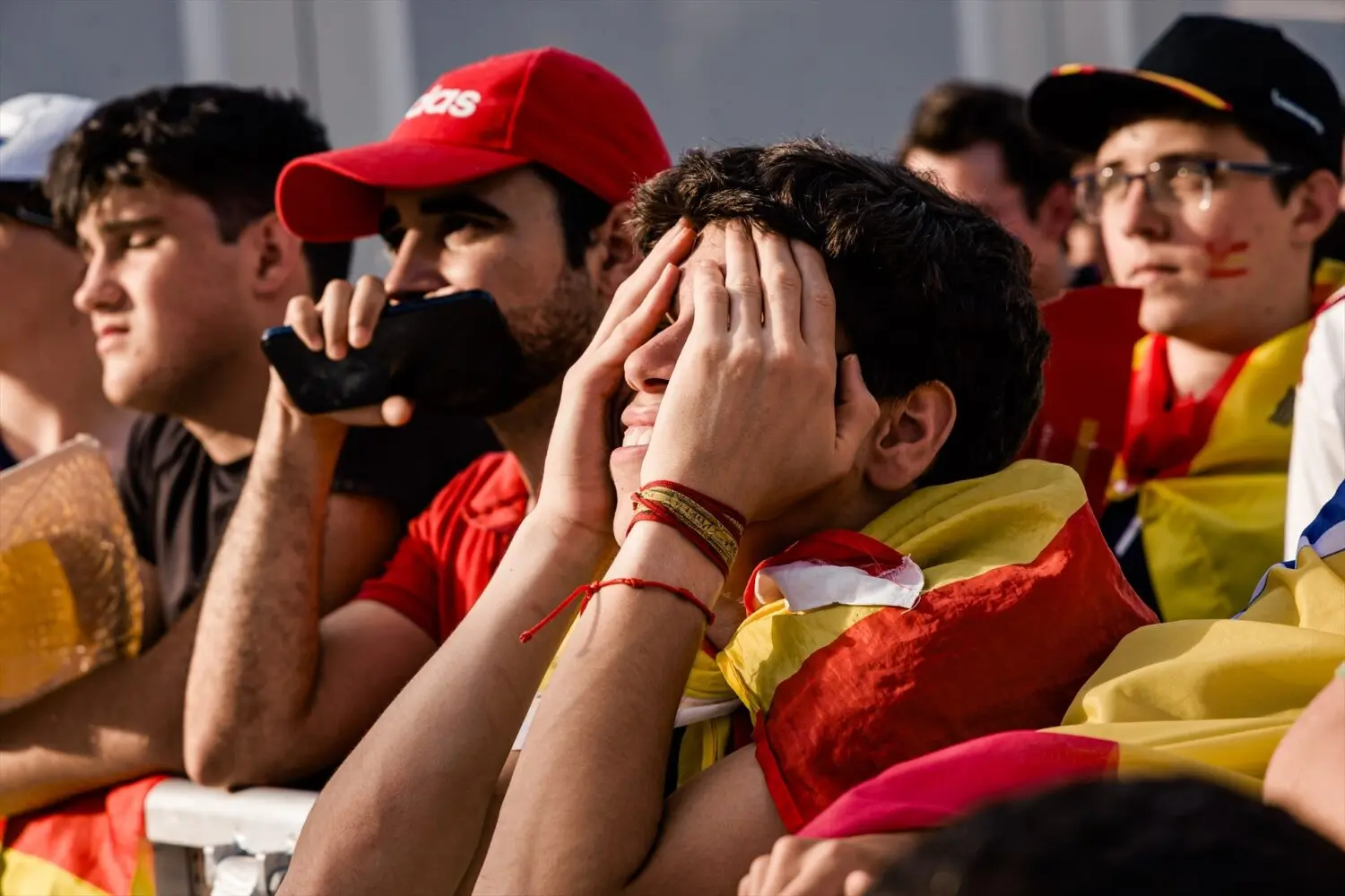 Ambiente en Madrid durante el primer partido de la selección española en el Mundial de Fútbol 2026 Ambiente en Madrid durante el primer partido de la selección española en el Mundial de Fútbol 2026