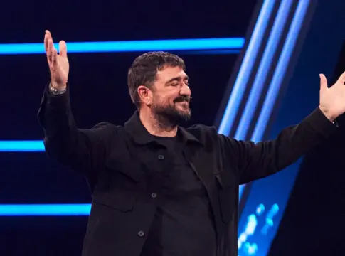 Antonio Orozco rechaza a una concursante en 'La Voz Kids' y le llueven las críticas | Fuente: Antena 3 Antonio Orozco rechaza a una concursante en 'La Voz Kids' y le llueven las críticas