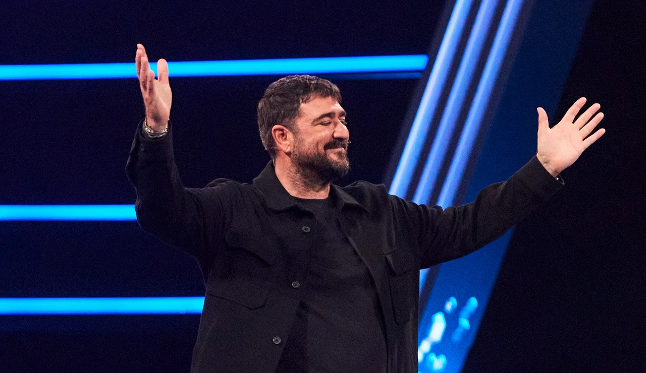 Antonio Orozco rechaza a una concursante en 'La Voz Kids' y le llueven las críticas | Fuente: Antena 3 Antonio Orozco rechaza a una concursante en 'La Voz Kids' y le llueven las críticas