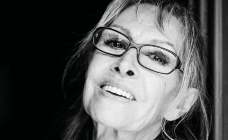 Cristina Rota publica su autobiografía a los 81 años: teatro, exilio y lucha