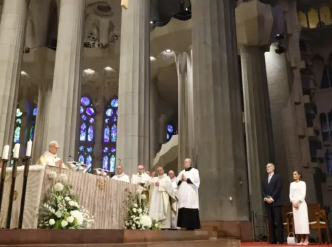 El emotivo homenaje a Antoni Gaudí en el centenario de su fallecimiento | Fuente: Casa de S.M el Rey El emotivo homenaje a Antoni Gaudí en el centenario de su fallecimiento