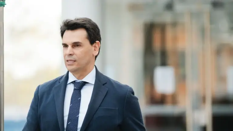 González Amador admite en el juzgado que envió la foto de dos periodistas a Miguel Ángel Rodríguez