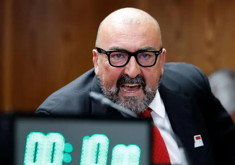 Imputan a la abogada de Koldo por ofrecer 50.000 euros a una testigo y citan a Cristina Narbona