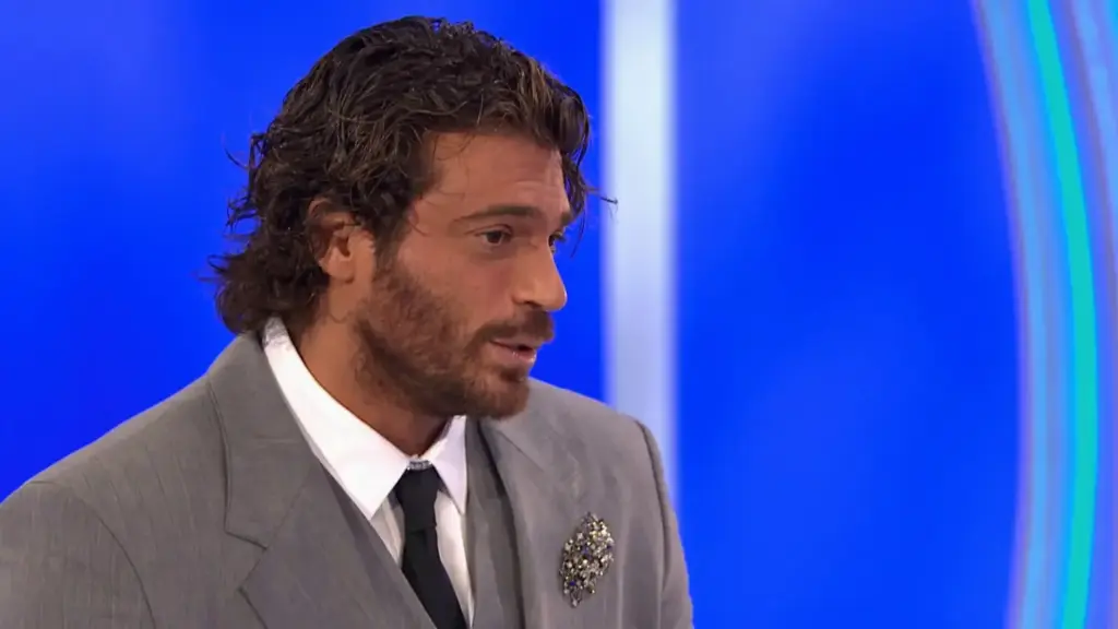 "Son el demonio": Jorge Javier Vázquez sorprende a Can Yaman con un ataque a las series turcas 3 La monumental sorpresa diseñada por Can Yaman y el presentador