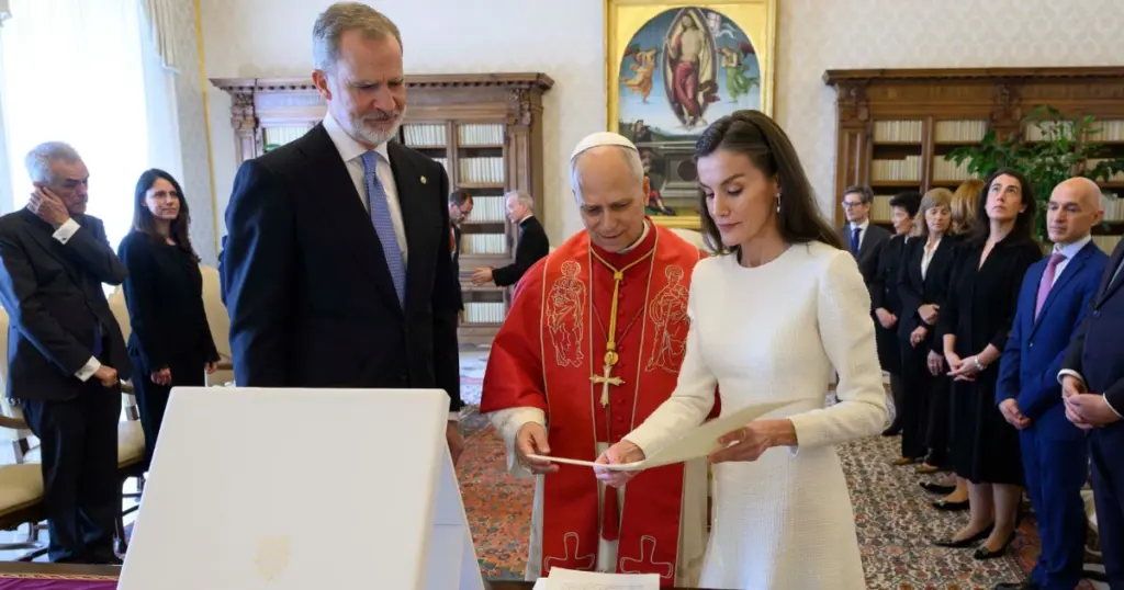 La multitudinaria cita litúrgica del siete de junio respaldada por Felipe VI