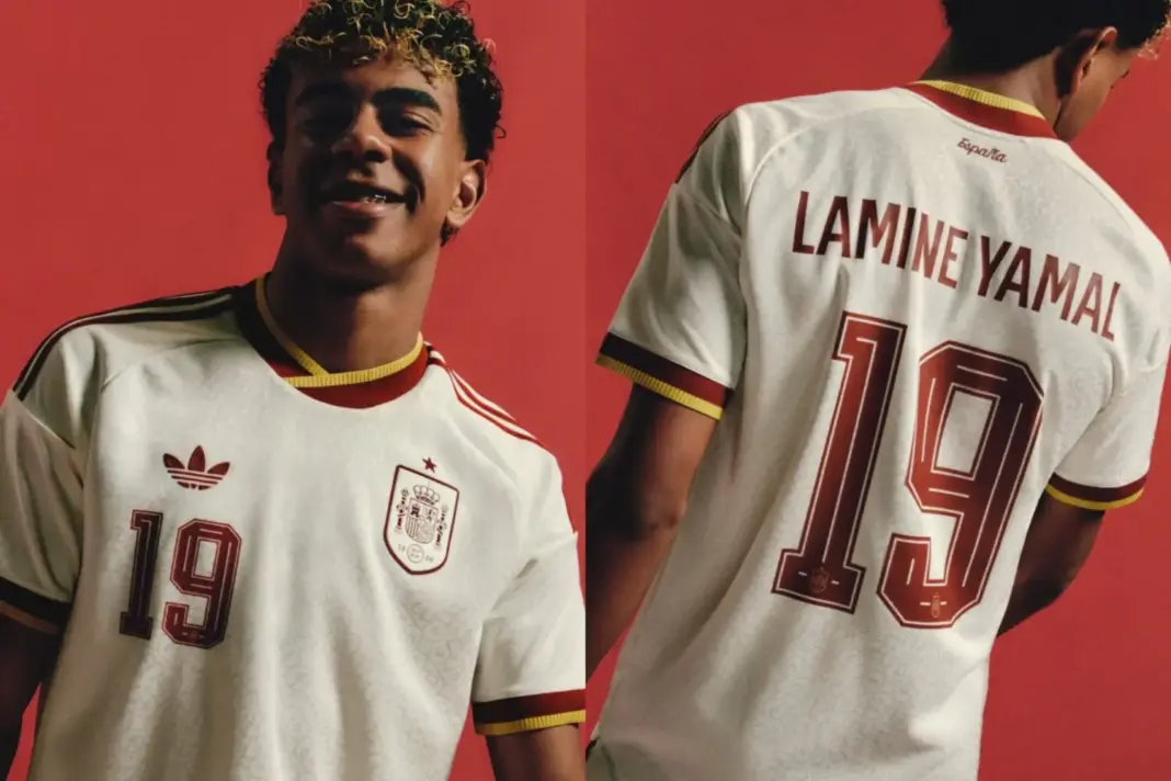 Lamine Yamal con la camiseta blanca de España para el Mundial 2026 Lamine Yamal con la camiseta blanca de España para el Mundial 2026