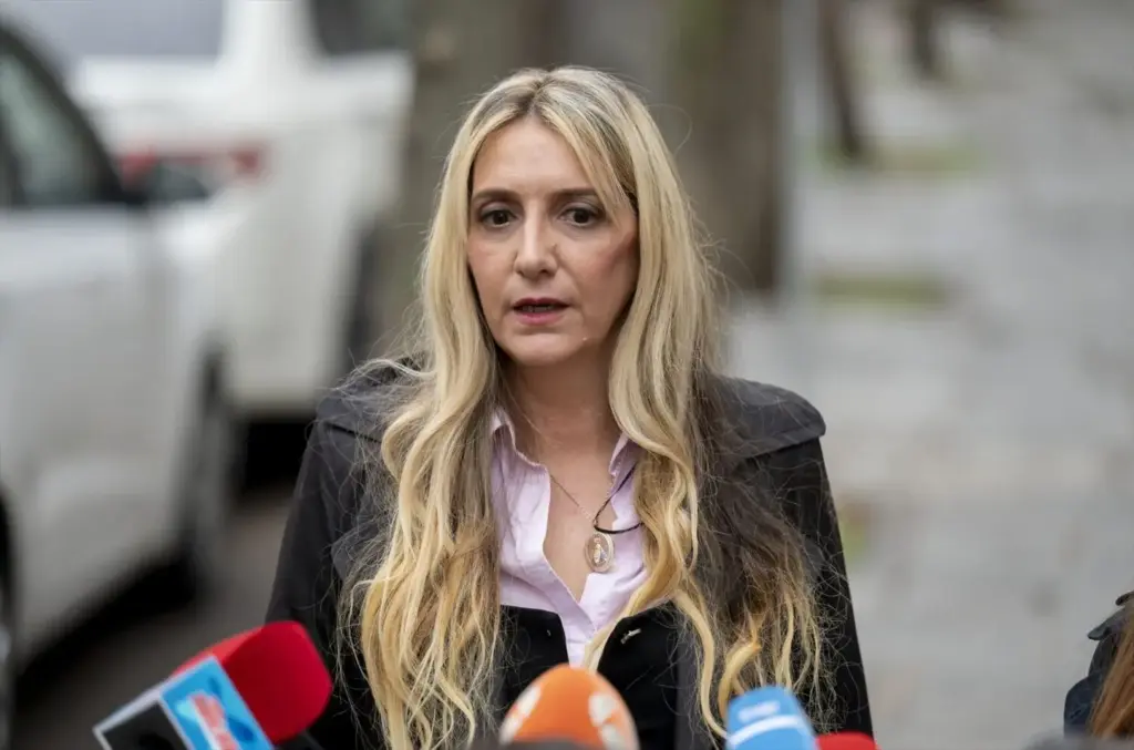 "Veo recompensado todo el daño que me ha hecho": La dura reacción de Claudia Montes tras la sentencia a Koldo García 3 Las supuestas amenazas de Koldo García para proteger el enchufe