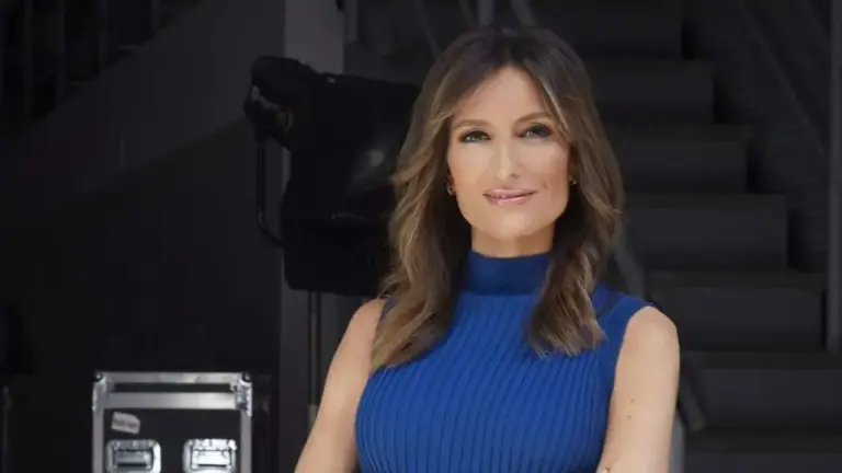 La historia de Leticia Iglesias: la periodista que cubrió las vacaciones de Carlos Franganillo y se despidió de Telecinco tras 8 años