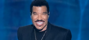 Lionel Richie sufre un susto de salud y tiene que cancelar su concierto en directo