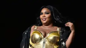 Lizzo explica por qué ya no tiene fans y la reacción en redes es brutal: 'No se la cree ni ella'