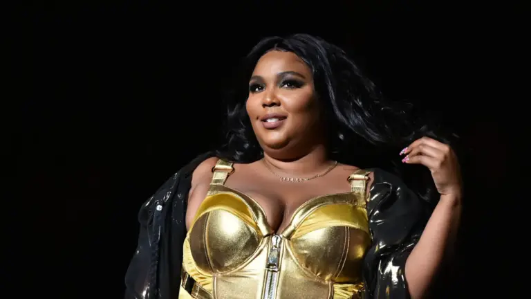 Lizzo explica por qué ya no tiene fans y la reacción en redes es brutal: 'No se la cree ni ella'