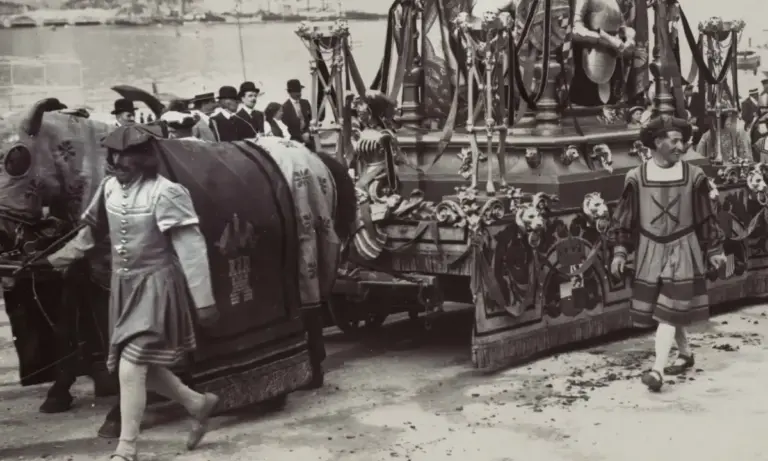 Descubre la exposición 'Mónaco y España: Cinco siglos de historia compartida' en la Fundación Cajasol de Sevilla