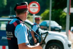 Cataluña convoca 1.587 plazas para las oposiciones de los Mossos d'Esquadra y reserva 634 para mujeres