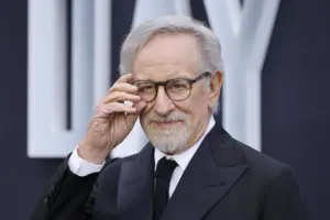 Sin franquicias ni superhéroes: Por qué Steven Spielberg sigue siendo la única fórmula mágica de la taquilla