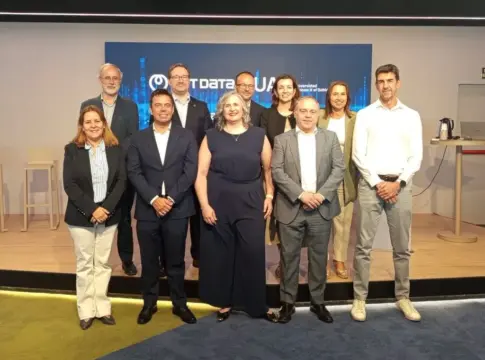 UAX y NTT DATA