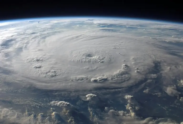 NASA Science: For the Longest Time, el ciclón tropical más longevo