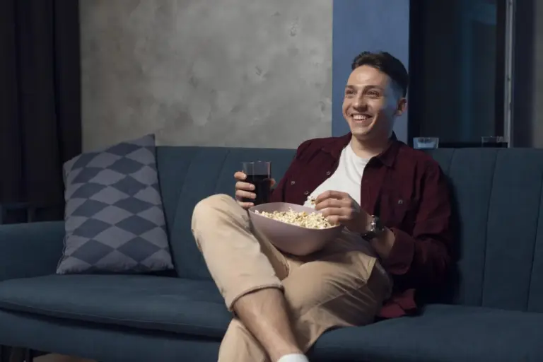 Solo el 14,5% de los jóvenes españoles vive solo y el dato dispara el debate en redes sociales