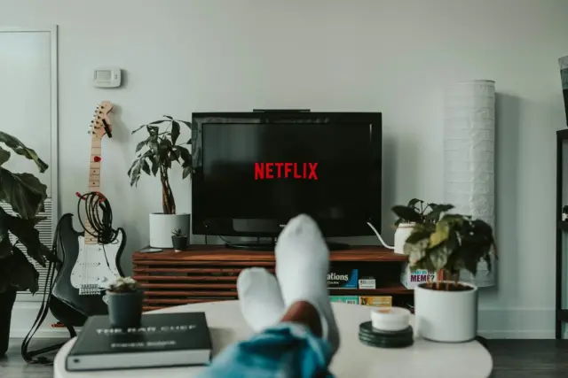 Netflix estudia abrir su app a otras plataformas de streaming