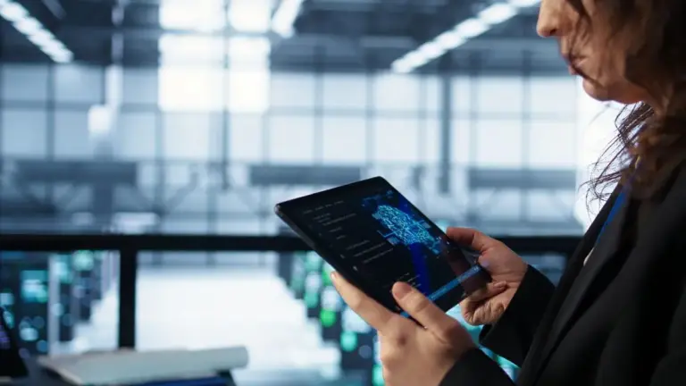 Las empresas empiezan a incorporar trabajadores digitales en su estructura operativa
