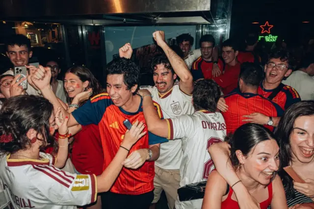 El partido del Mundial entre España y Bélgica se lo lleva todo por delante con multitud de daños colaterales
