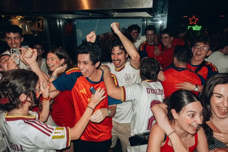 Madrid estalla de júbilo: la celebración de España por el Mundial 2026 se alarga hasta las 5 de la mañana