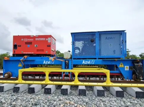 Azvi Azvi