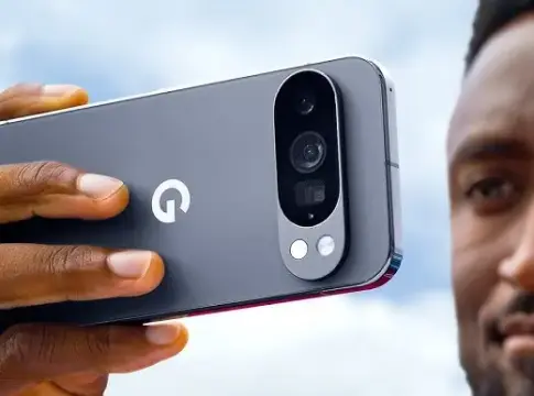 Calidad visual y resistencia en el Google Pixel 10 | Fuente: Carrefour Calidad visual y resistencia en el Google Pixel 10