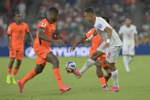 Denzel Dumfries es el cuarto refuerzo de Mourinho en el Real Madrid: ya es oficial