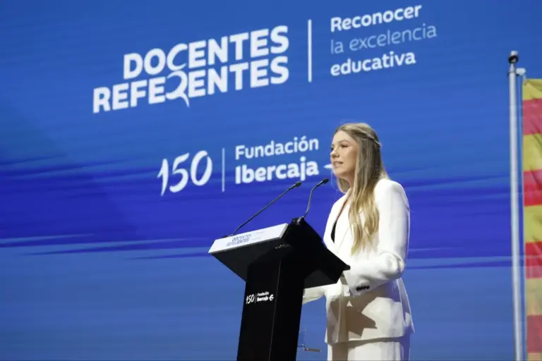 El gesto de los Reyes en el primer discurso de la infanta Sofía del que toda la prensa internacional está hablando