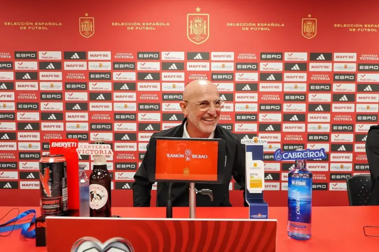 Los verdaderos beneficiados económicamente del Mundial de España son 41: ni jugadores, ni la RFEF, ni Luis de la Fuente