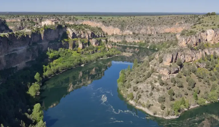Las pozas del Duratón son el baño gratis en agua cristalina a 90 minutos de Madrid