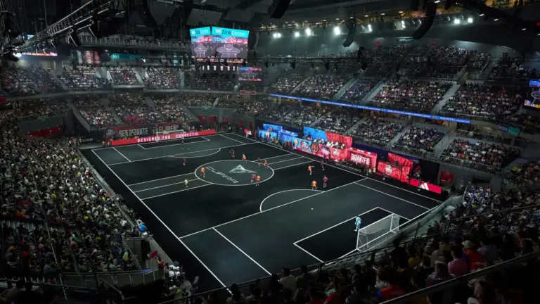 La Kings League afronta despidos, cierres y un nuevo formato: ¿se acaba la fiebre del fútbol en Twitch?