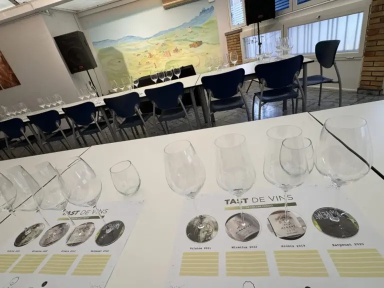 La Perla: el restaurante de Palamós que triunfa con su fusión marinera y asiática