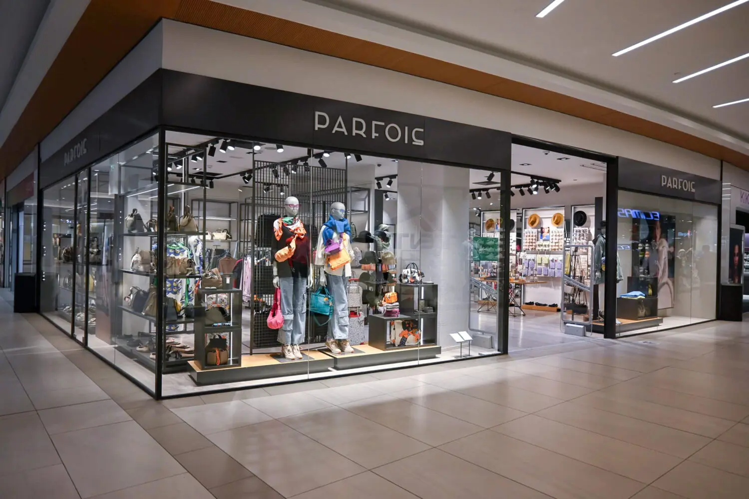 Parfois