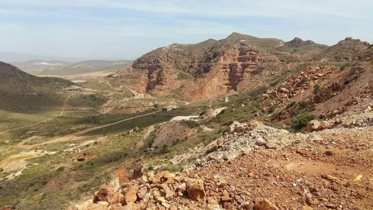 El pueblo de Peldanyos: la Mancha que marcó su niñez a 300 km de Valencia
