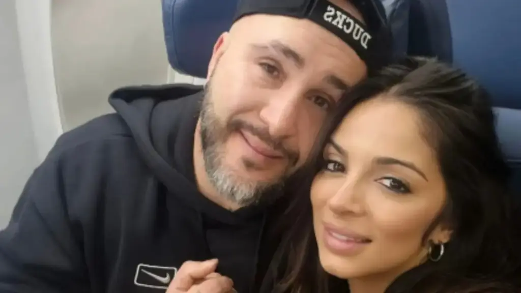 "Nadie se lo merece más que tú": El romántico regalo de Kiko Rivera para felicitar a su novia Lola García 3 Una celebración en la naturaleza y el obsequio de Kiko Rivera