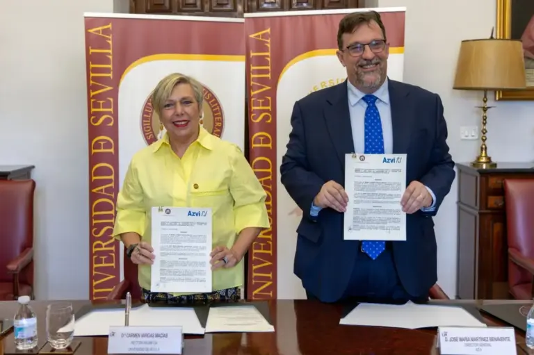 Azvi y la Universidad de Sevilla crean una cátedra para formar a los ingenieros que liderarán las infraestructuras del futuro