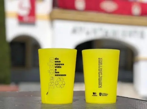 Vasos reutilizables festivales Vasos reutilizables festivales