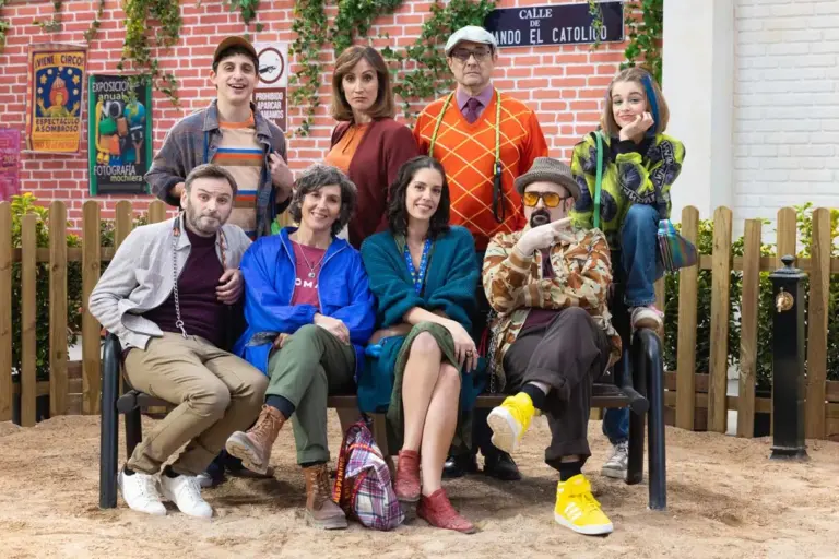Mediaset estrena 'Vida perra' en Infinity sin promoción y con una serie vertical como regalo