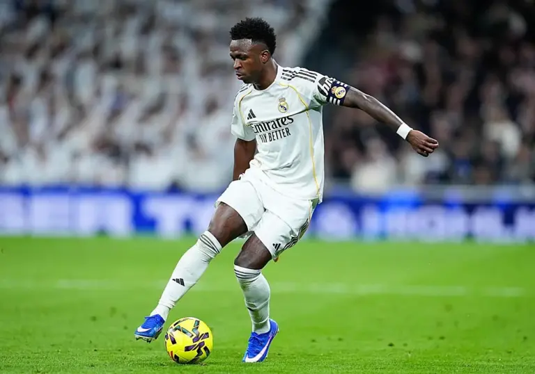 Vinícius borra Instagram y las redes encienden las alarmas: ¿adiós al Real Madrid?