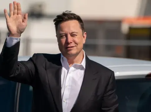 Ni sueldos ni jornadas: el anuncio de Elon Musk sobre el fin del trabajo tal y como lo conocemos Ni sueldos ni jornadas: el anuncio de Elon Musk sobre el fin del trabajo tal y como lo conocemos