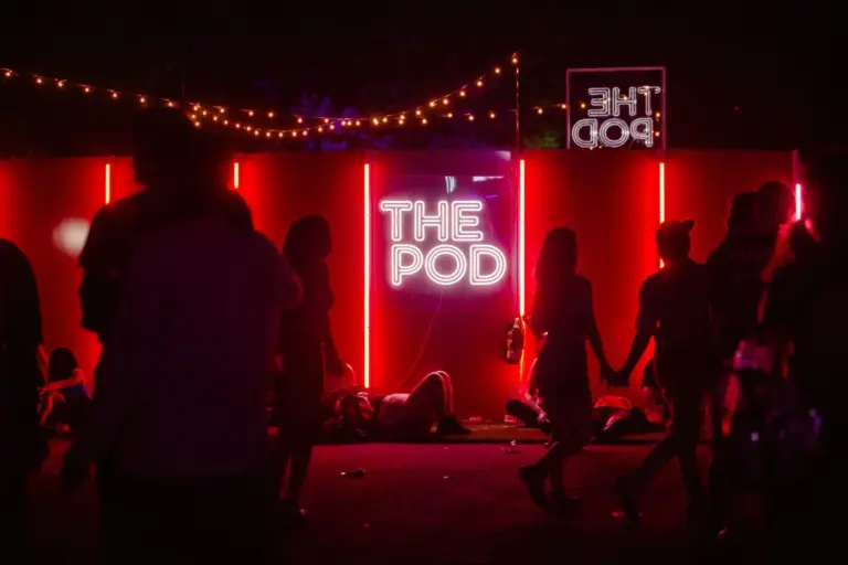 Fcukers lanza el hit del verano que está petando en TikTok: 'if you wanna party, come over to my house'