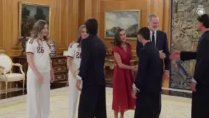 "¿No te ibas...?": El atrevido comentario de la princesa Leonor a Ferran Torres que sorprende a todos
