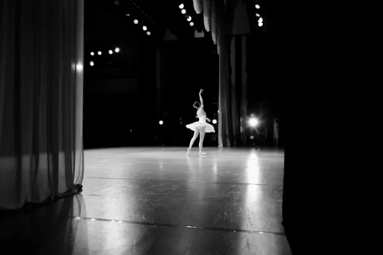 Ballet sinfónico gratis en Sevilla: el estreno de ‘El Fauno Encendido’ en el Real Alcázar que no te puedes perder