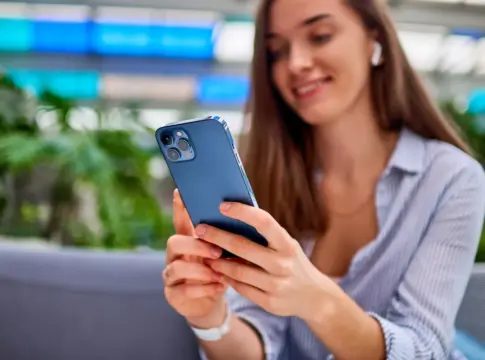 móvil dolor dedo