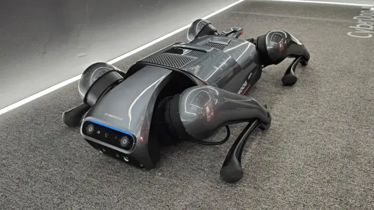 El perro-robot con ruedas de Unitree ya arrasa: 6 m/s en cualquier terreno