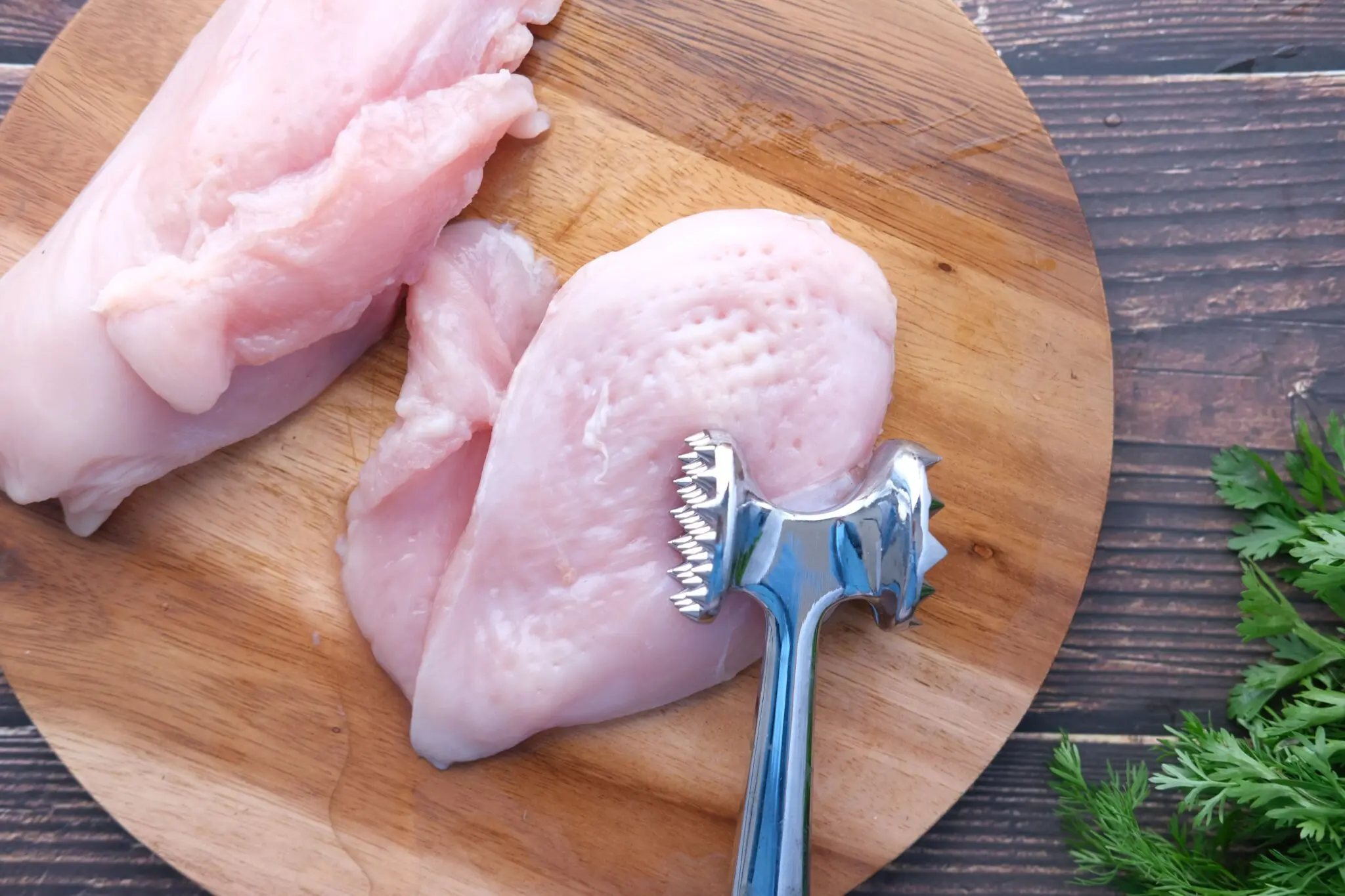 Receta de pollo con ciruelas: el falso pato laqueado con pancakes, rápido y fácil 1 pollo especiado