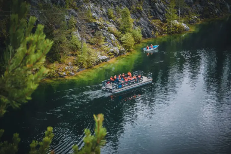 Seis parques nacionales que se exploran mejor en barco